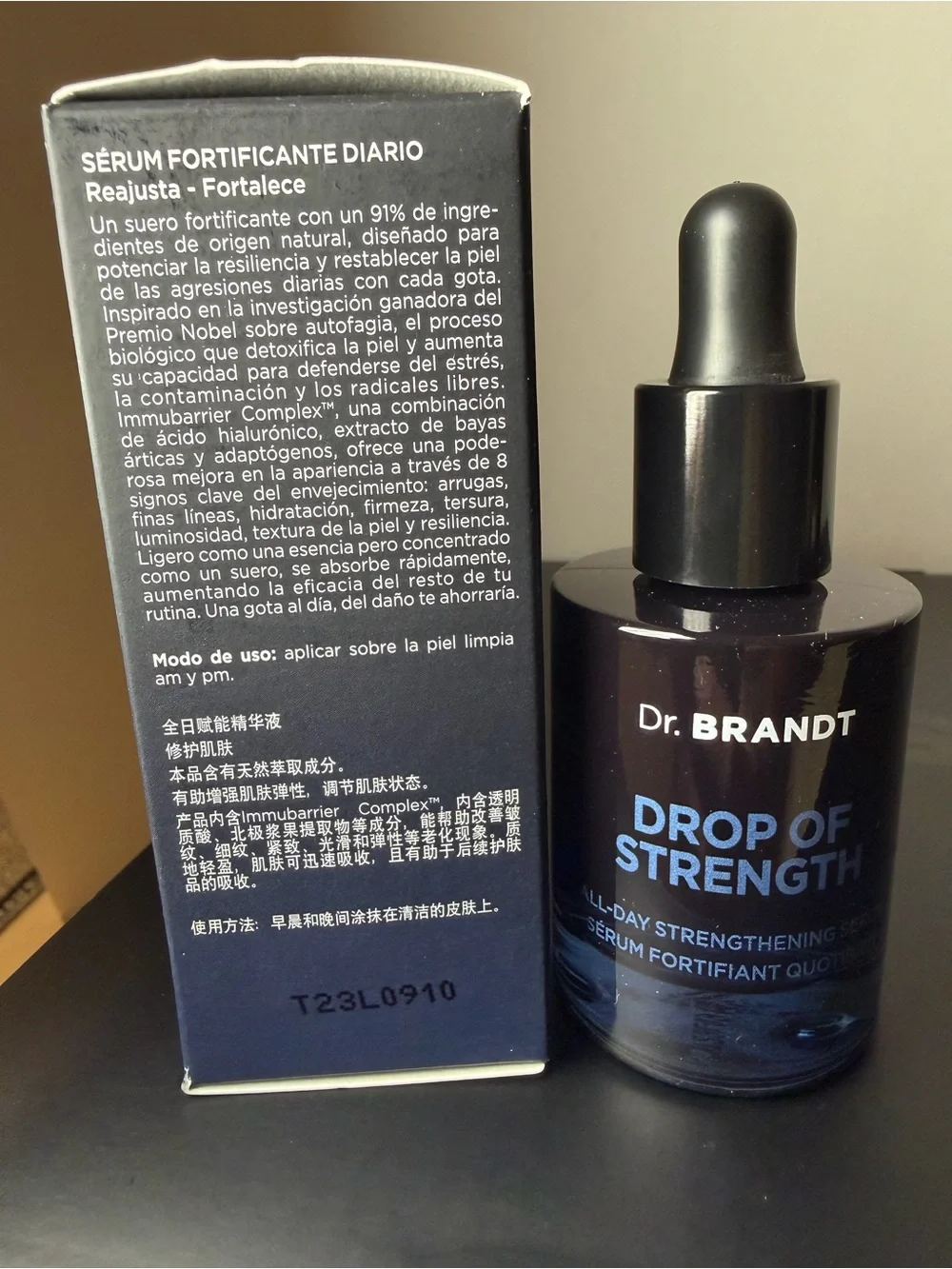 Dr. Brandt Drop of Strength Serum - Black & Blue Packaging